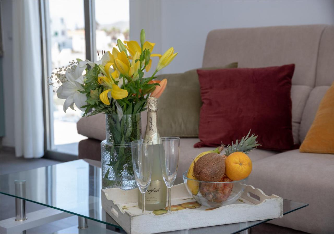 Apartment Holiday 5 Beachfront Corralejo By Holidays Home Exteriér fotografie