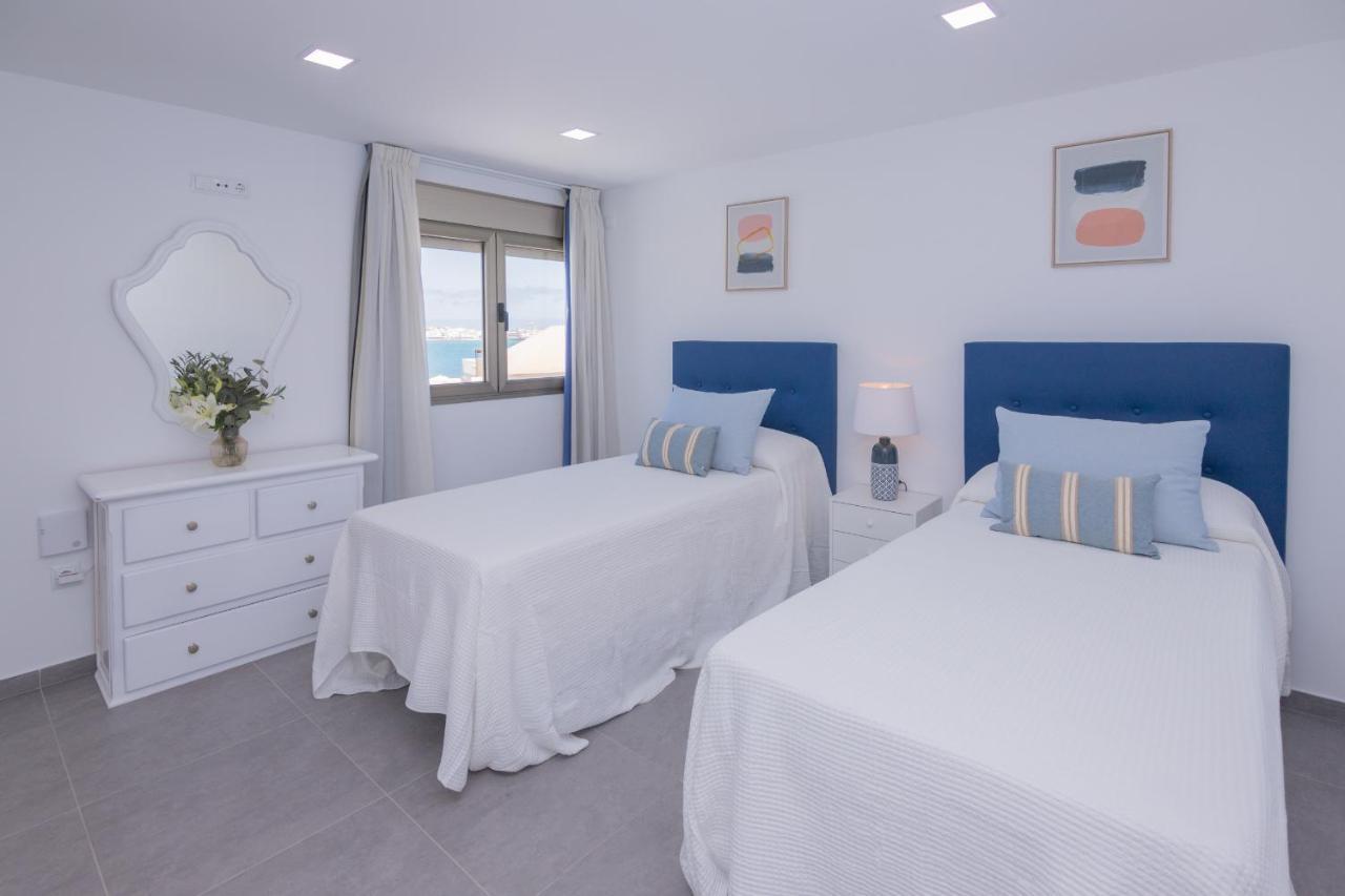 Apartment Holiday 5 Beachfront Corralejo By Holidays Home Exteriér fotografie