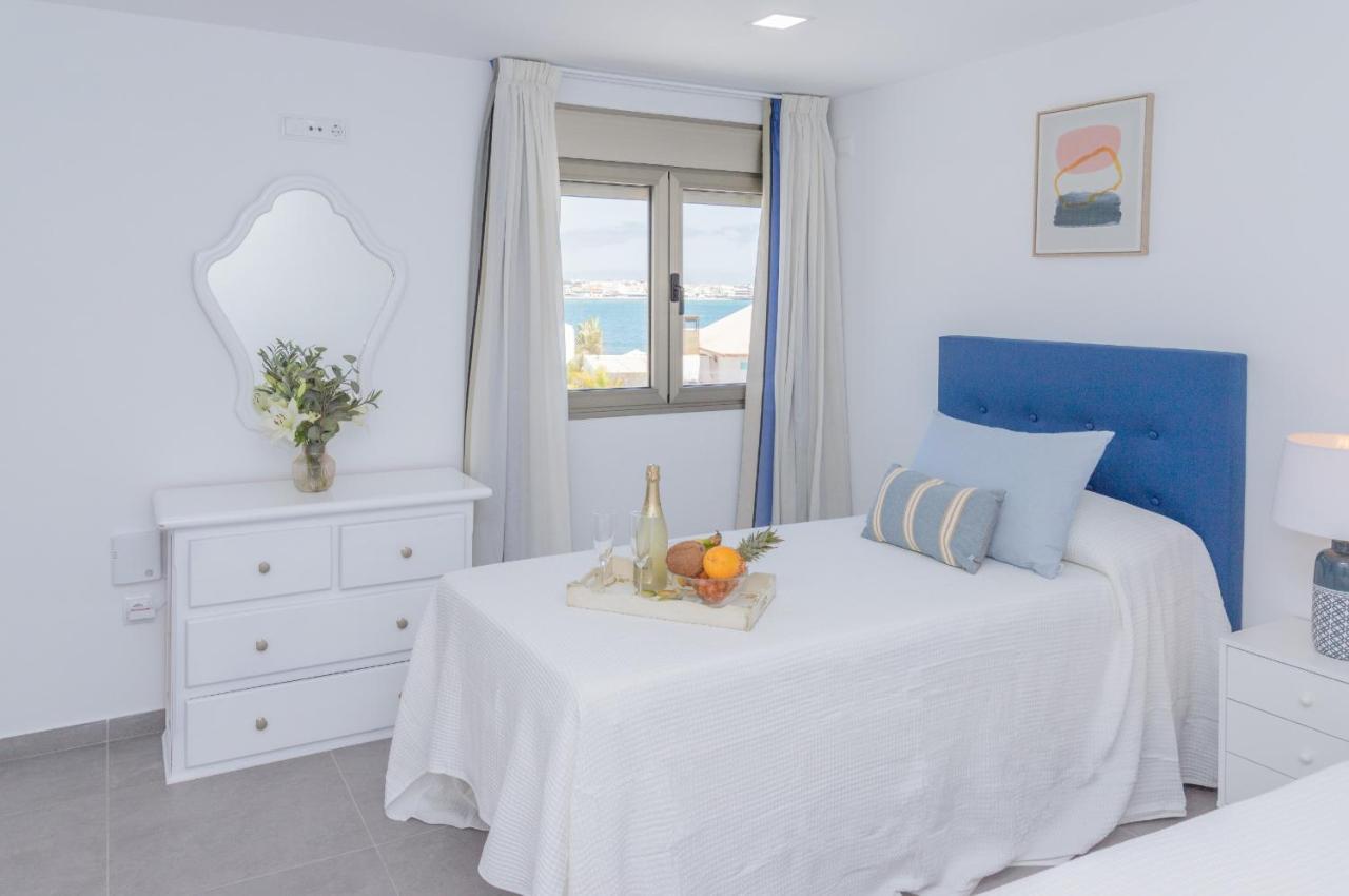 Apartment Holiday 5 Beachfront Corralejo By Holidays Home Exteriér fotografie